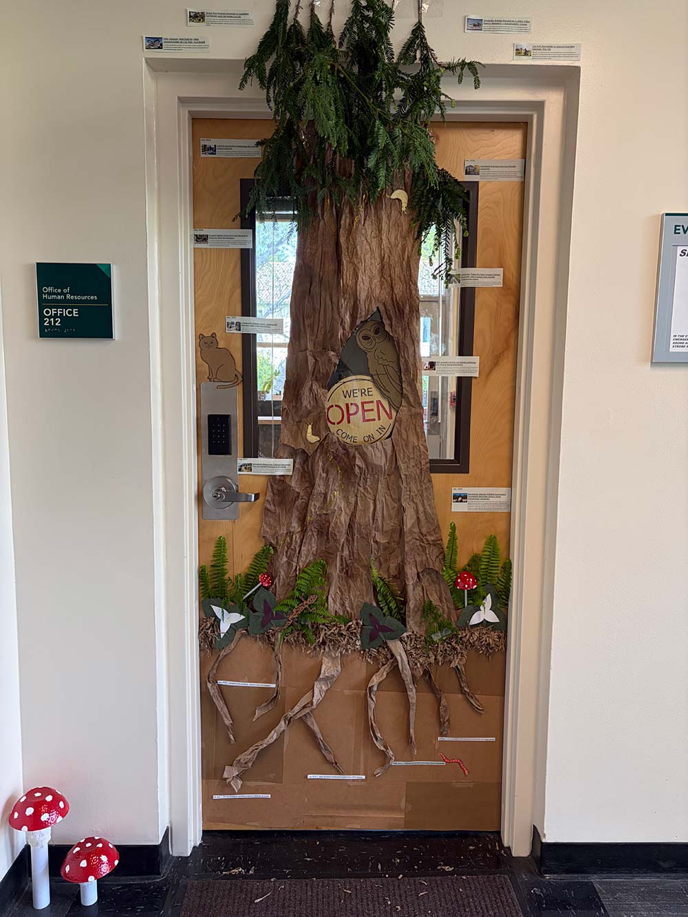 HR Door Decorating Contest