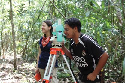 Students total station