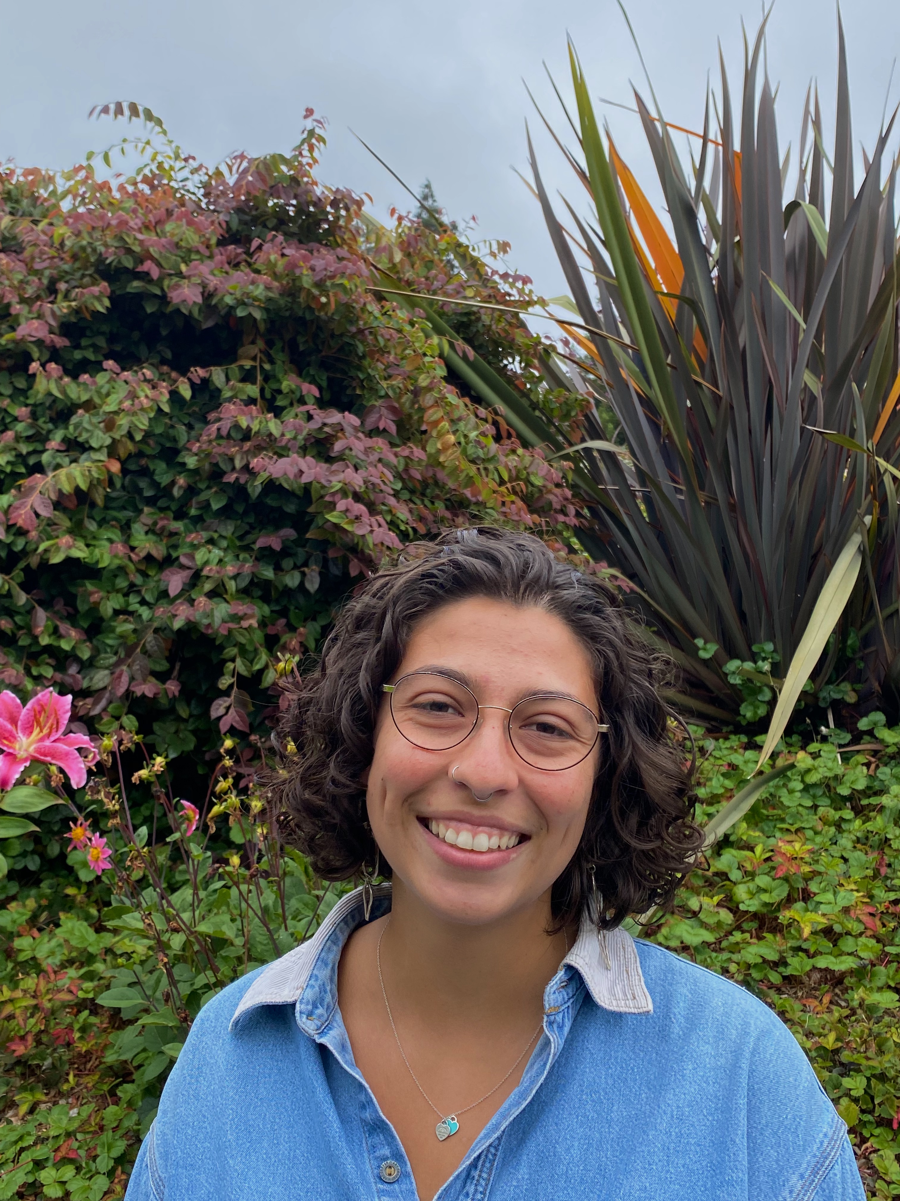 almeida_photo.jpg almeida_photo.jpg