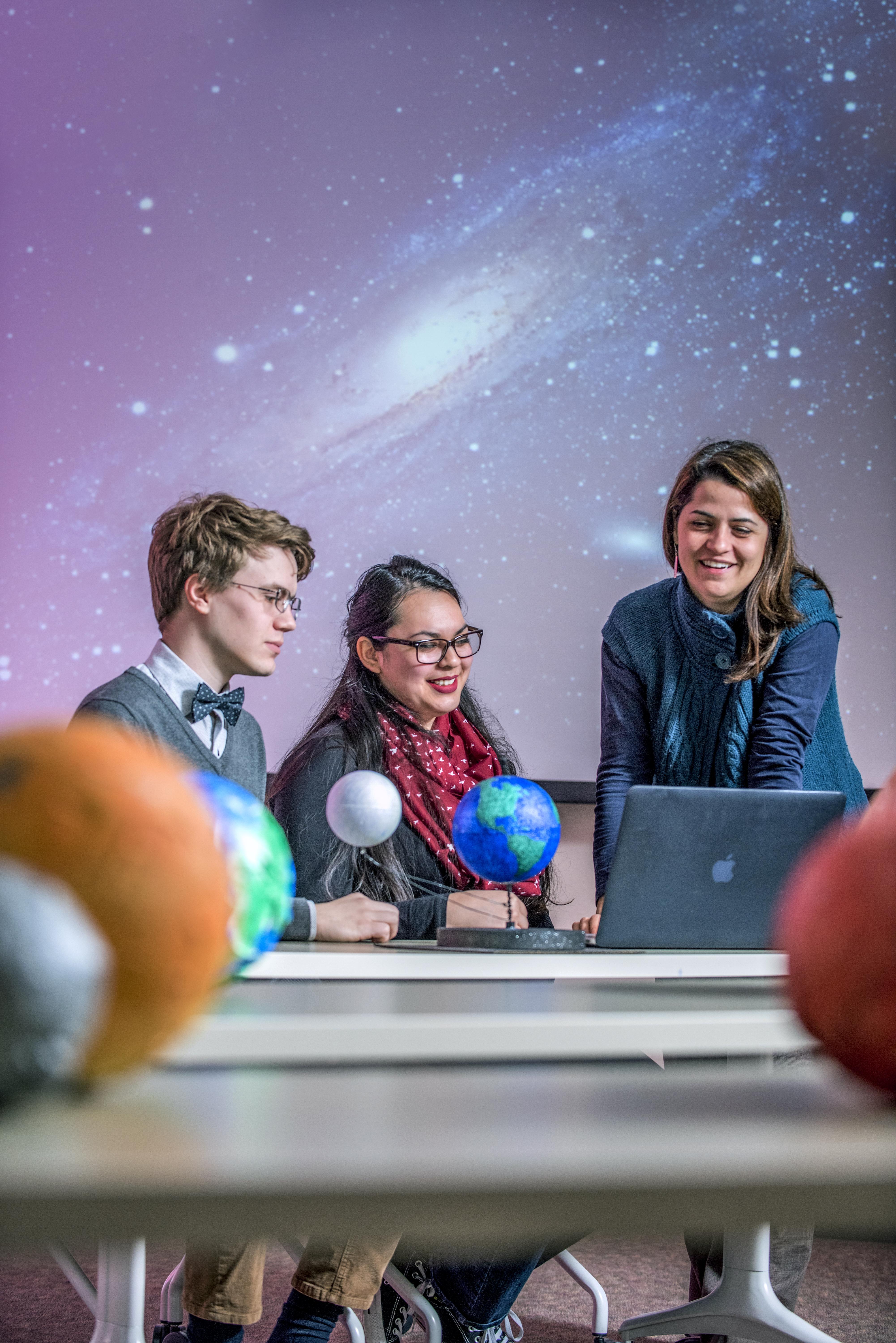 Students in astronomy class