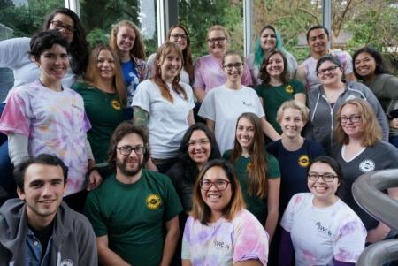 divers group of people smiling for the camera