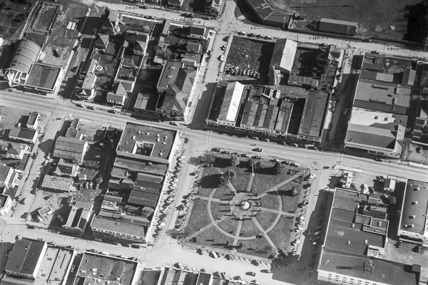 black and white arial photo of the Arcata Plaza