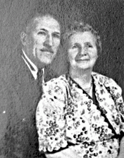 Image of Fountain and spouse
