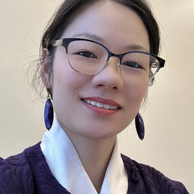 Portrait of Shi Feng