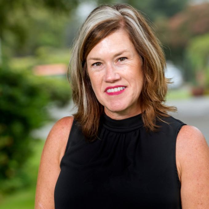 Portrait of Kimberly Perris