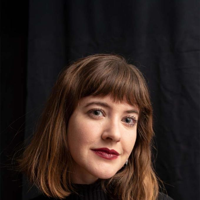 Portrait of Amanda Peçanha Hickey