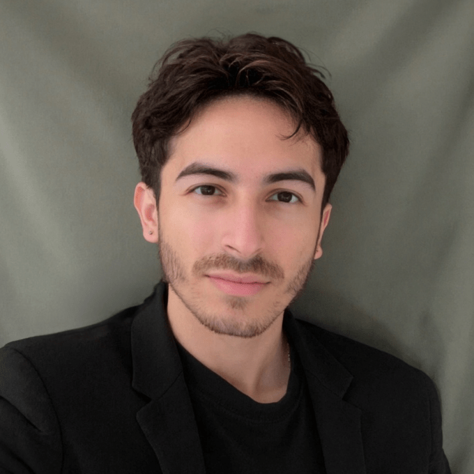 Portrait of Bryan Ortega