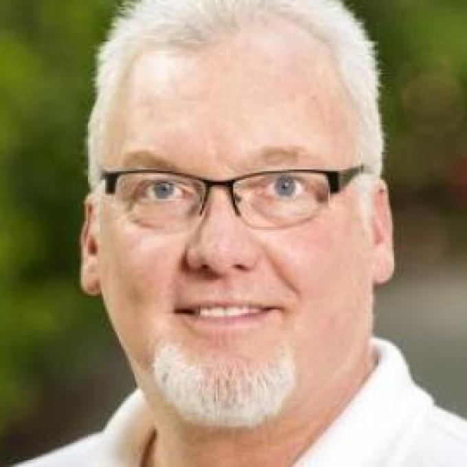 Portrait of Steven Hackett