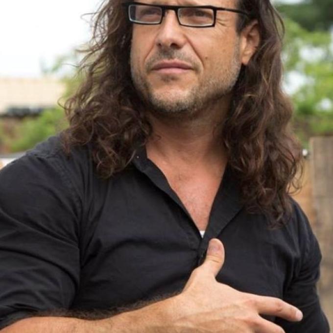 Portrait of Lonny Grafman