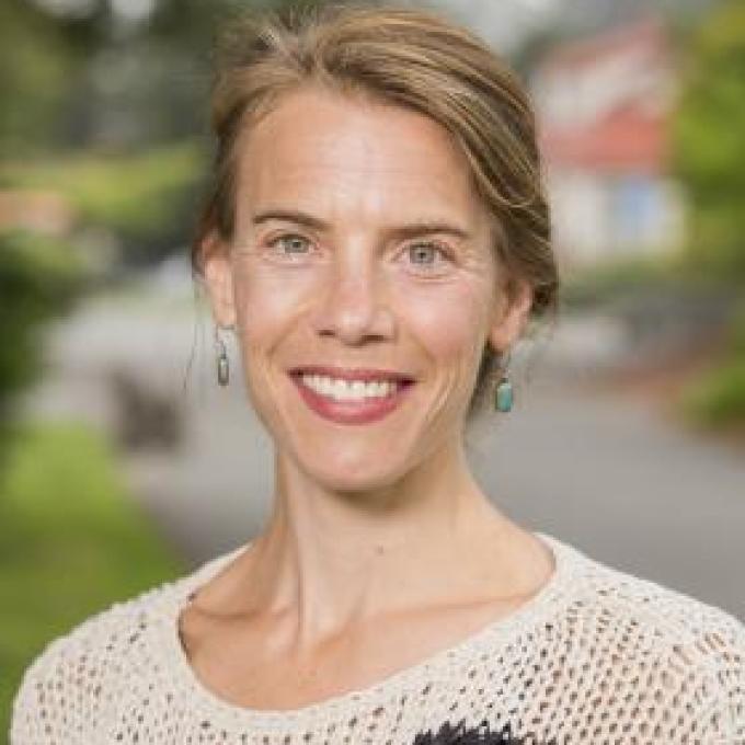 Portrait of Jennifer Marlow