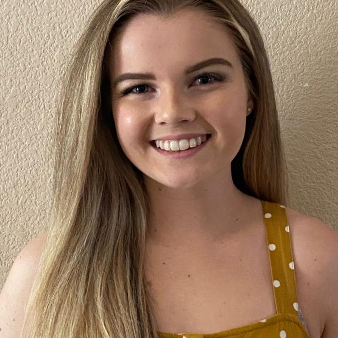 Portrait of Katie Smith