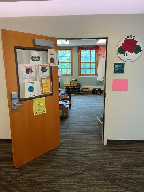 Photo of the Reusable Office Supply Exchange in Nelson Hall West rm 215