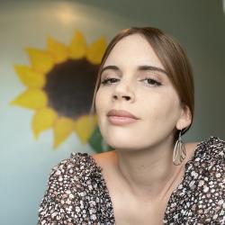 natalie_ray.jpg natalie_ray.jpg