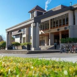 Photo of the front of Cal Poly Humboldt Library.