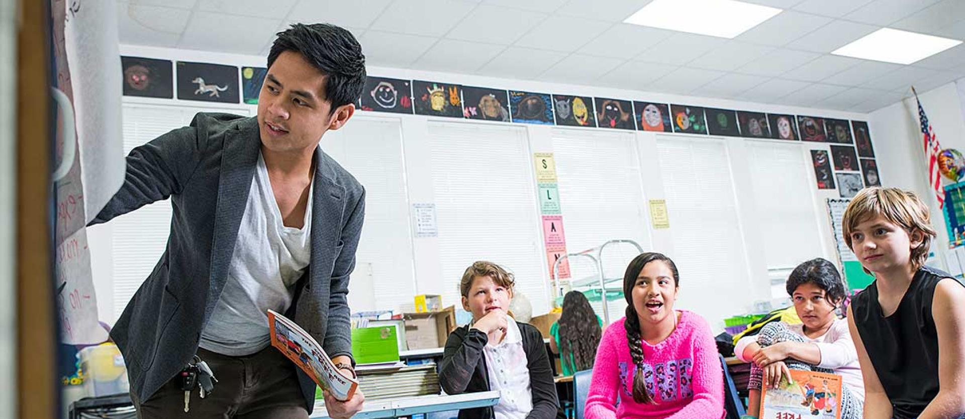 Student teaching at elementary school