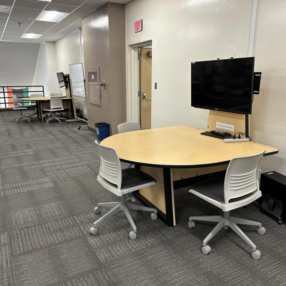 image of group study collaboration station