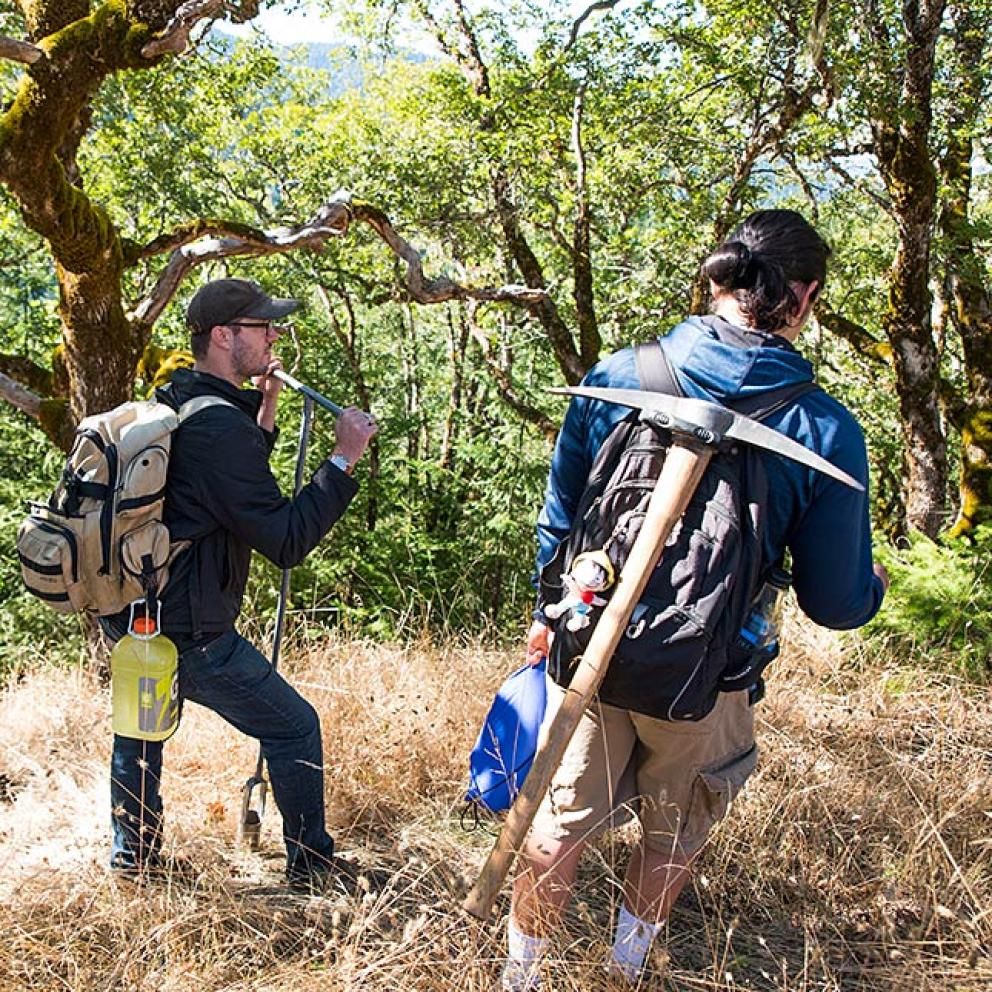 Rangeland students in the field