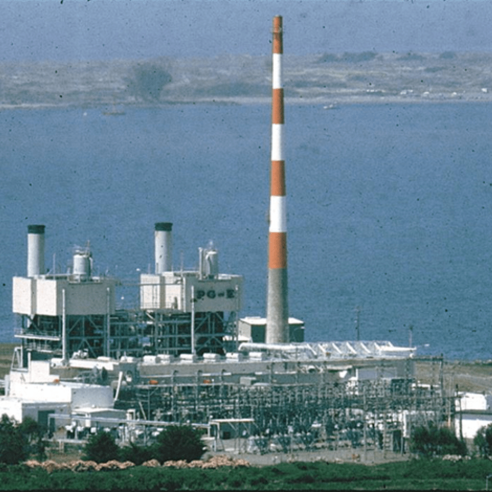 Image of the decomissioned Humboldt Bay nuclear power plant