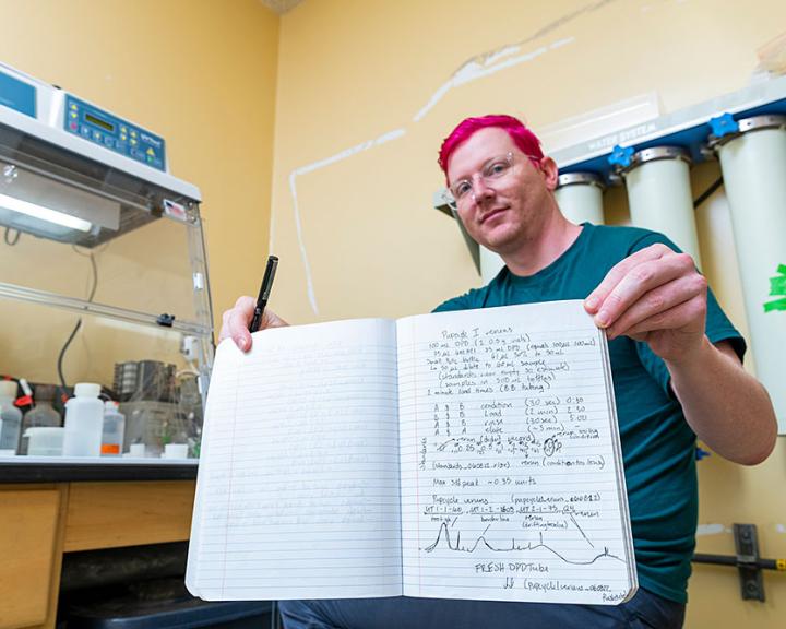 Analysis of iron in water from Pacific surface region by the Flow Injection analysis in the Chemistry Lab