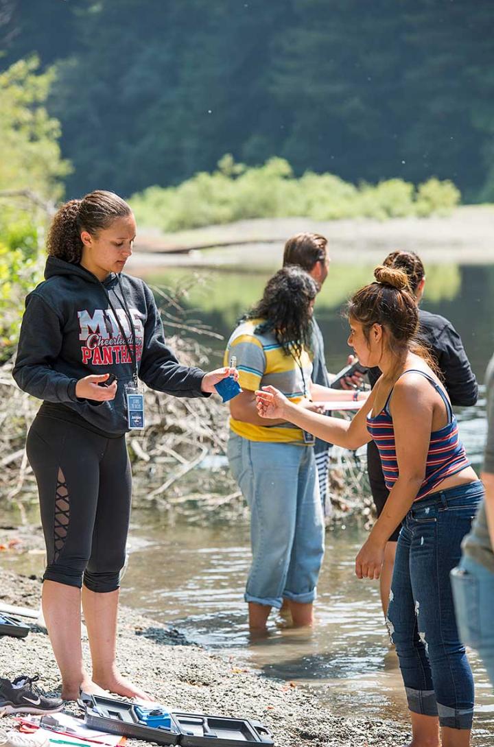 Stars to Rocks students at river