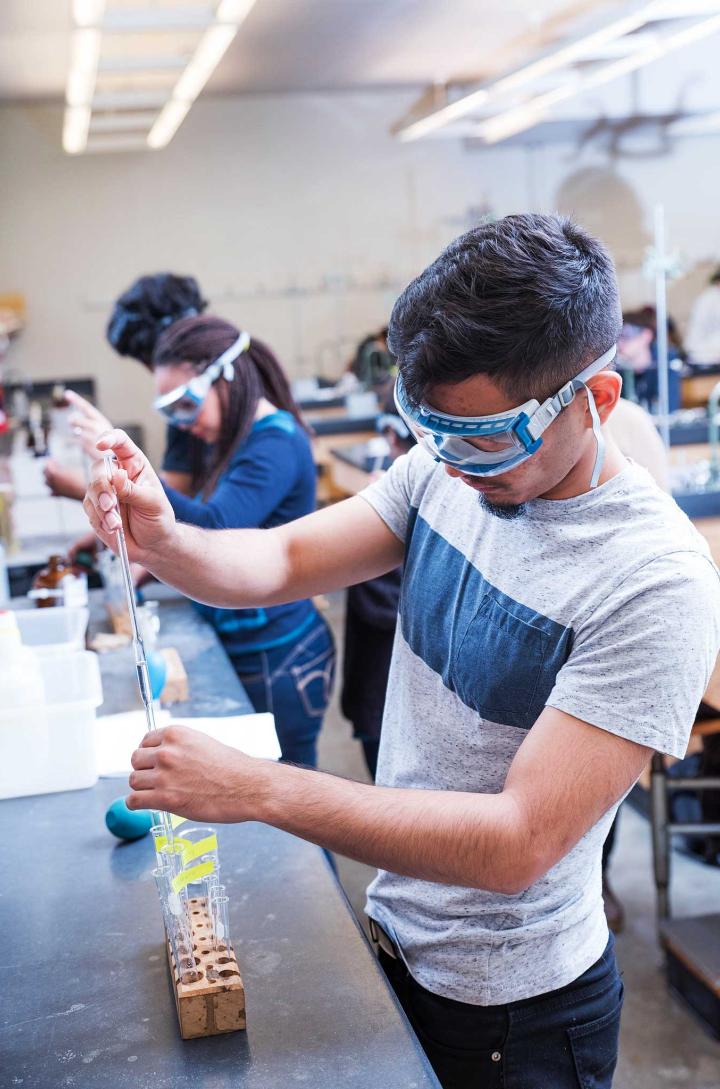 Chemistry Students in Lab