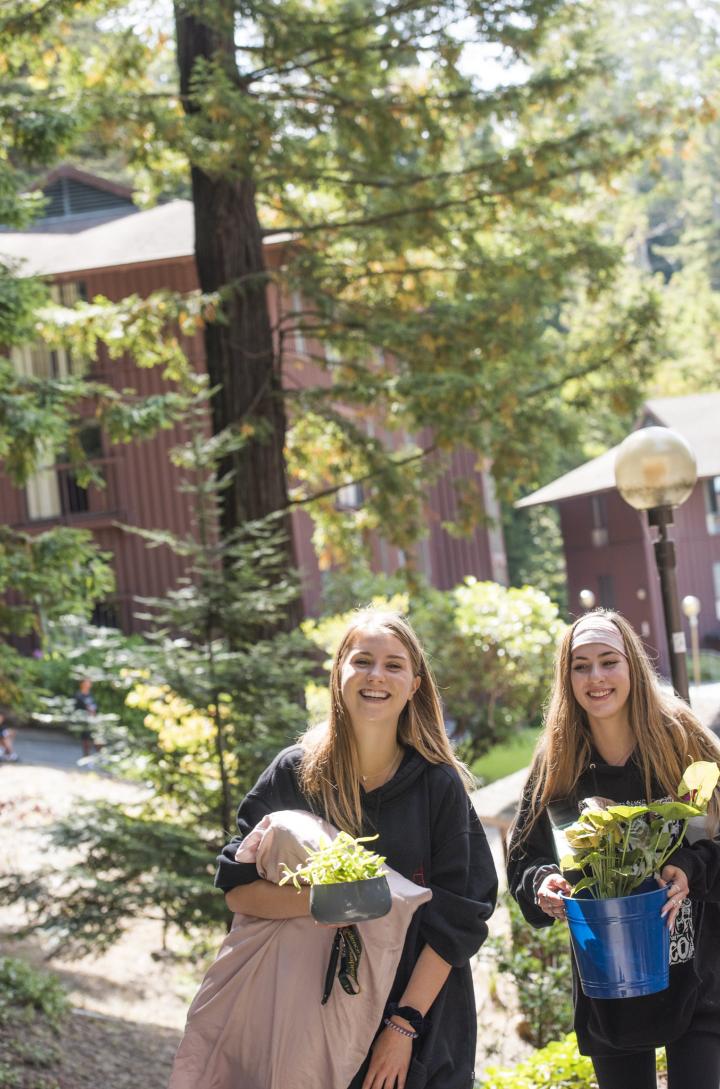 student moving in with plants